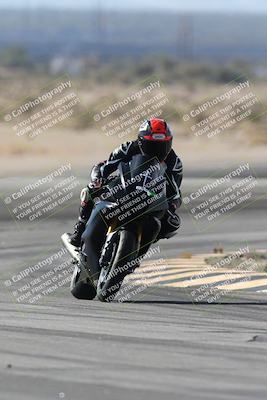 media/Nov-30-2025-TrackXperience (Sun) [[c0061d280f]]/3-Level 1/Session 4 (Turn 11)/